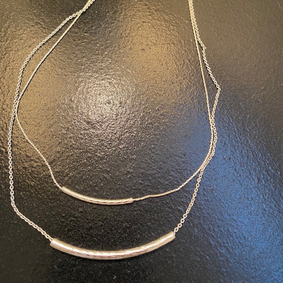 Double chain necklace. - Picture 1 of 2